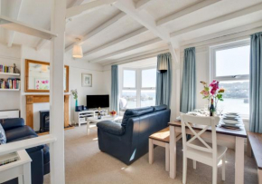 Quayside Apartment The Wharf
